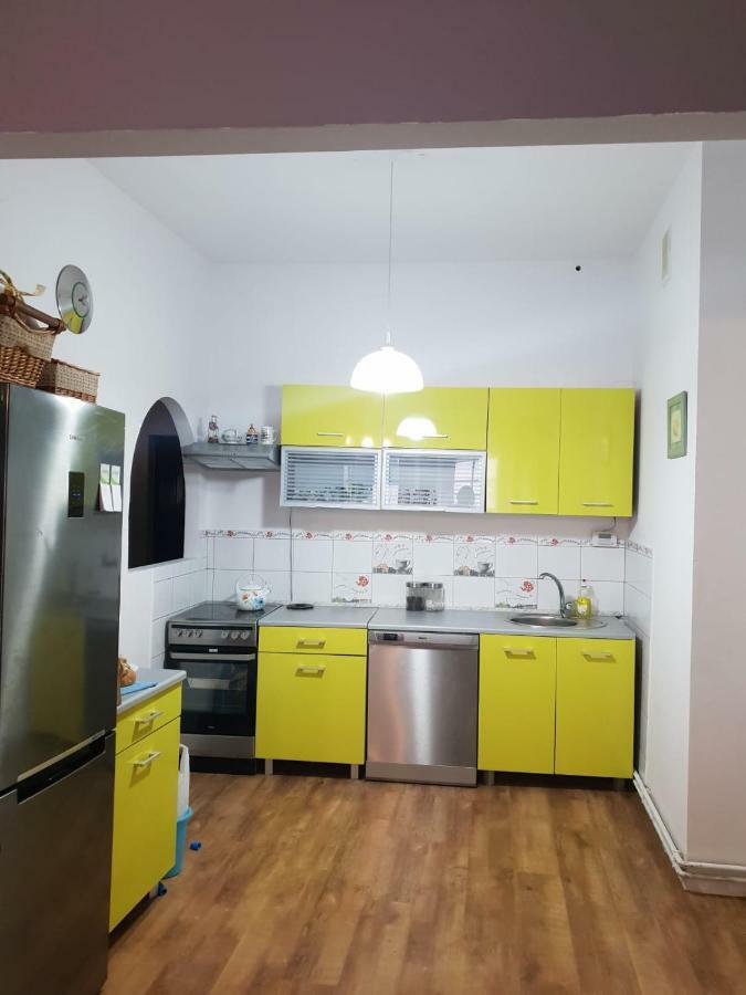 Апартаменты Apartament Danusia Еленя-Гура Экстерьер фото