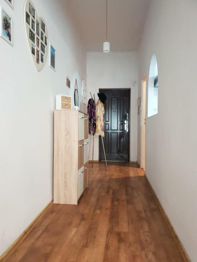 Апартаменты Apartament Danusia Еленя-Гура Экстерьер фото